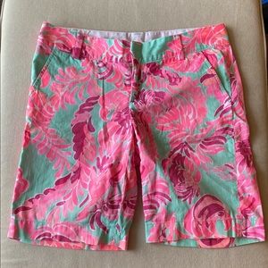 Lilly Pulitzer “Chipper” Shorts - Size 6